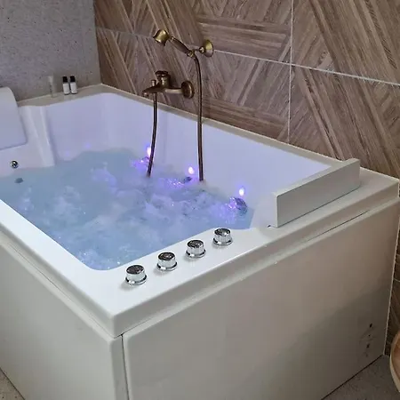 & - Romantique Villa *